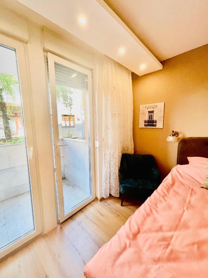 Apartman Centar Sa Sigurnim Parkingom Sarajevo Exterior photo